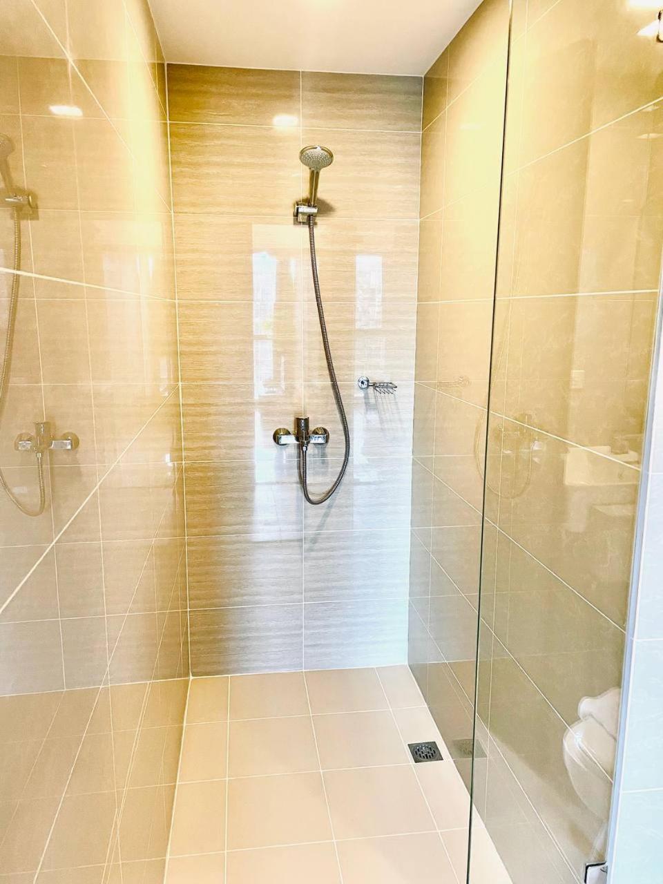 Apartment Thompson - 2 Beds, Uptown Parksuites Tower 1 25f *